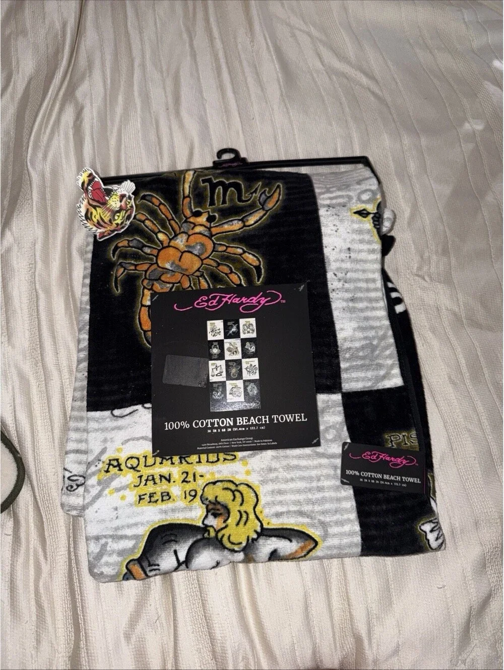 AUTHENTIC ED HARDY 100% COTTON BEACH TOWEL, 36